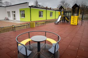 Дніпропетровщина: Новосілля для сиріт